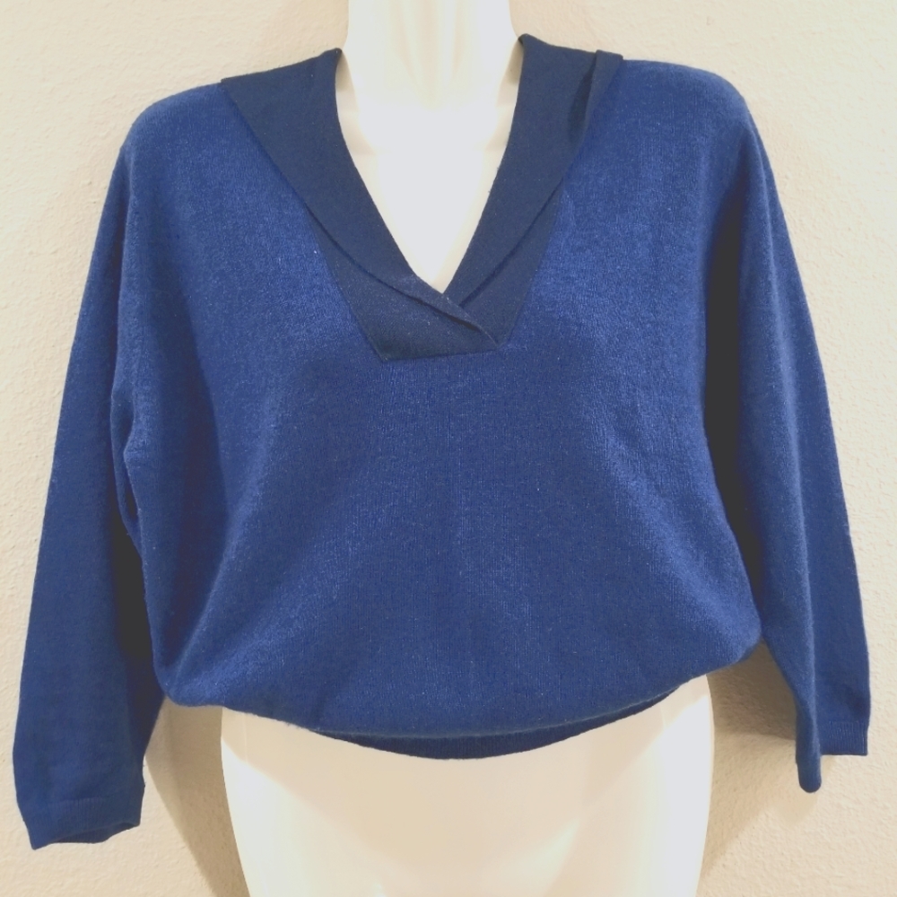 Vintage 50s Ballantyne 100% Cashmere sweater S/M